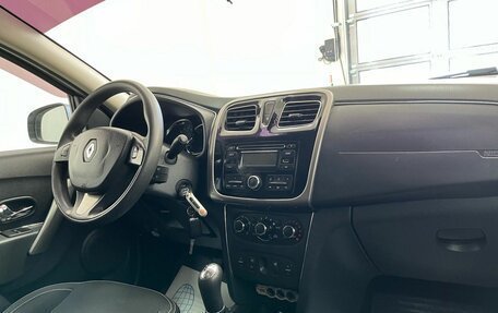 Renault Logan II, 2016 год, 785 000 рублей, 11 фотография