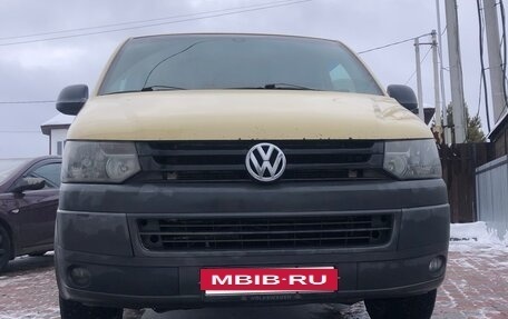 Volkswagen Transporter T5 рестайлинг, 2011 год, 1 600 000 рублей, 3 фотография