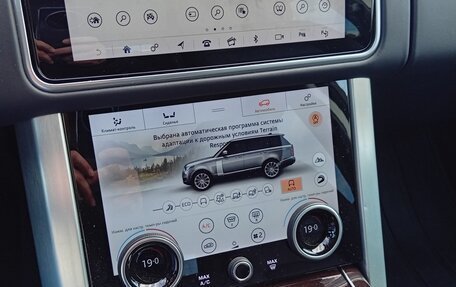 Land Rover Range Rover IV рестайлинг, 2019 год, 8 900 000 рублей, 25 фотография