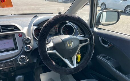 Honda Fit III, 2009 год, 799 000 рублей, 15 фотография