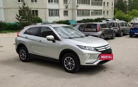Mitsubishi Eclipse Cross, 2019 год, 2 250 000 рублей, 14 фотография