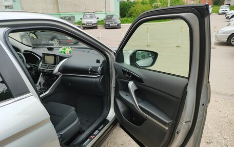 Mitsubishi Eclipse Cross, 2019 год, 2 250 000 рублей, 27 фотография