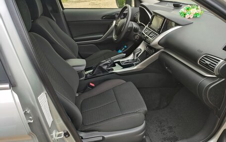 Mitsubishi Eclipse Cross, 2019 год, 2 250 000 рублей, 28 фотография