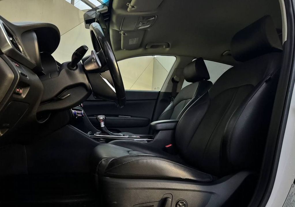 KIA Optima, 2018 год, 1 685 000 рублей, 5 фотография