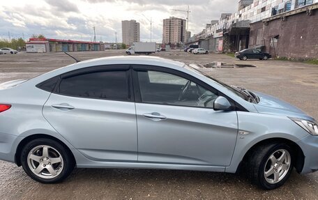 Hyundai Solaris II рестайлинг, 2011 год, 780 000 рублей, 7 фотография