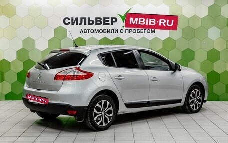 Renault Megane III, 2012 год, 900 000 рублей, 2 фотография