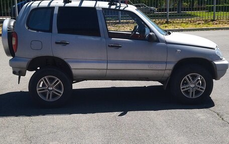 Chevrolet Niva I рестайлинг, 2003 год, 330 000 рублей, 6 фотография