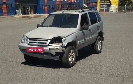 Chevrolet Niva I рестайлинг, 2003 год, 330 000 рублей, 5 фотография