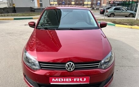 Volkswagen Polo VI (EU Market), 2013 год, 720 000 рублей, 3 фотография