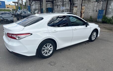 Toyota Camry, 2021 год, 3 600 000 рублей, 3 фотография