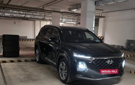 Hyundai Santa Fe IV, 2018 год, 2 825 000 рублей, 6 фотография