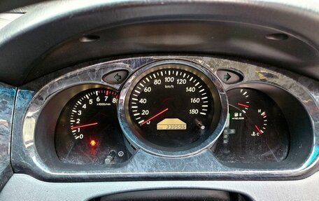Toyota Kluger I, 2003 год, 850 000 рублей, 12 фотография