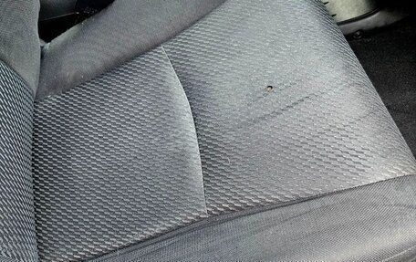 Toyota Kluger I, 2003 год, 850 000 рублей, 19 фотография