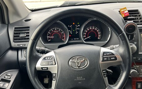 Toyota Highlander III, 2012 год, 2 050 000 рублей, 14 фотография