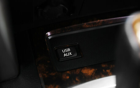 Toyota Land Cruiser 200, 2012 год, 3 758 000 рублей, 19 фотография