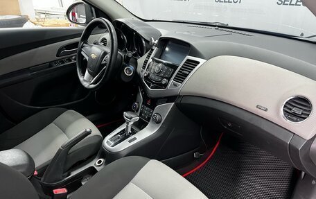 Chevrolet Cruze II, 2012 год, 689 000 рублей, 8 фотография