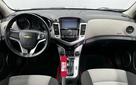 Chevrolet Cruze II, 2012 год, 689 000 рублей, 9 фотография