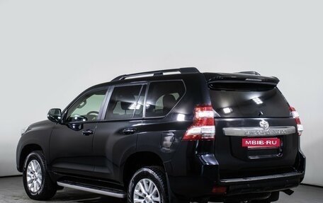 Toyota Land Cruiser Prado 150 рестайлинг 2, 2016 год, 3 697 000 рублей, 7 фотография