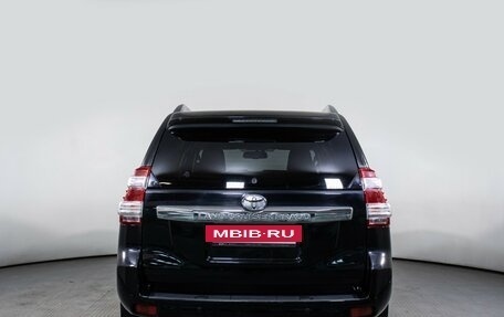Toyota Land Cruiser Prado 150 рестайлинг 2, 2016 год, 3 697 000 рублей, 6 фотография