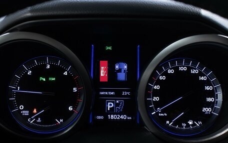 Toyota Land Cruiser Prado 150 рестайлинг 2, 2016 год, 3 697 000 рублей, 13 фотография