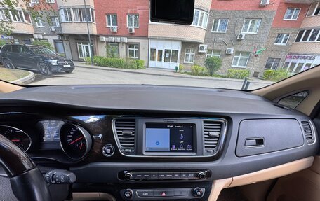 KIA Carnival III, 2018 год, 2 750 000 рублей, 35 фотография