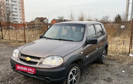 Chevrolet Niva I рестайлинг, 2014 год, 575 000 рублей, 4 фотография