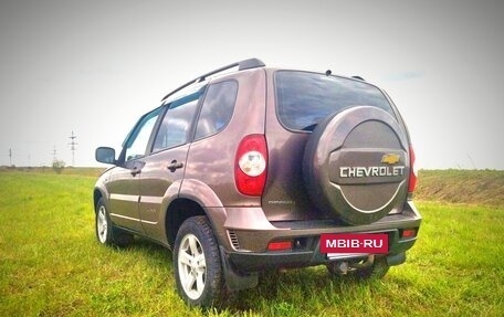 Chevrolet Niva I рестайлинг, 2016 год, 575 000 рублей, 15 фотография