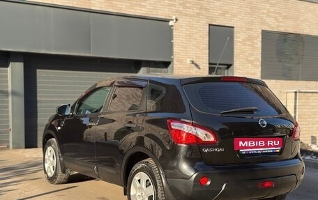 Nissan Qashqai, 2010 год, 950 000 рублей, 3 фотография