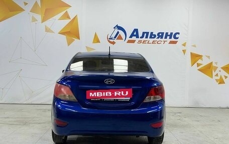Hyundai Solaris II рестайлинг, 2012 год, 625 000 рублей, 4 фотография