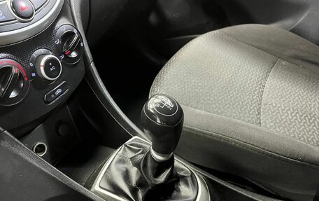Hyundai Solaris II рестайлинг, 2012 год, 625 000 рублей, 30 фотография