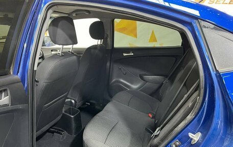 Hyundai Solaris II рестайлинг, 2012 год, 625 000 рублей, 24 фотография