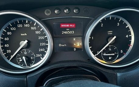 Mercedes-Benz GL-Класс, 2011 год, 2 200 000 рублей, 15 фотография