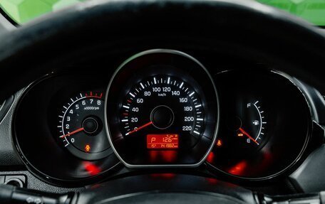 KIA Rio III рестайлинг, 2015 год, 1 000 000 рублей, 15 фотография