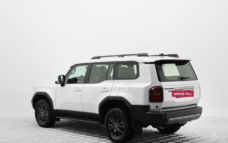 Toyota Land Cruiser Prado, 2024 год, 9 000 000 рублей, 4 фотография