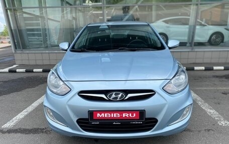 Hyundai Solaris II рестайлинг, 2012 год, 739 000 рублей, 2 фотография