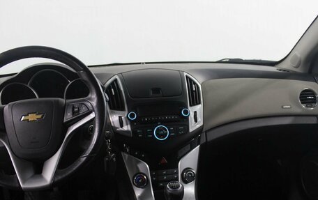 Chevrolet Cruze II, 2013 год, 875 000 рублей, 11 фотография