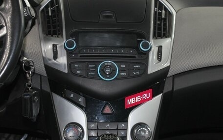 Chevrolet Cruze II, 2013 год, 875 000 рублей, 15 фотография