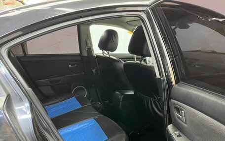 Mazda 3, 2007 год, 500 000 рублей, 24 фотография