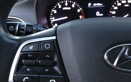 Hyundai Solaris II рестайлинг, 2018 год, 1 500 000 рублей, 21 фотография