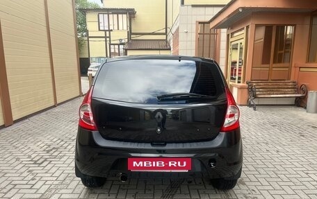 Renault Sandero I, 2013 год, 640 000 рублей, 4 фотография