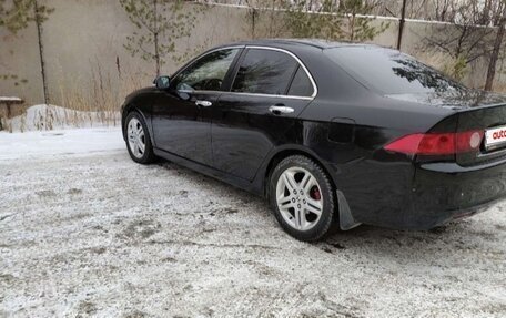 Honda Accord VII рестайлинг, 2004 год, 700 000 рублей, 3 фотография