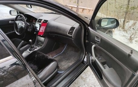 Honda Accord VII рестайлинг, 2004 год, 700 000 рублей, 11 фотография