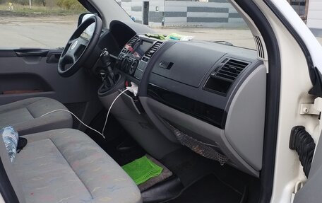 Volkswagen Transporter T5 рестайлинг, 2007 год, 1 200 000 рублей, 8 фотография
