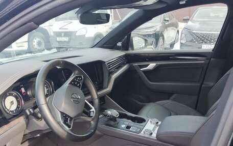 Volkswagen Touareg III, 2022 год, 6 499 000 рублей, 3 фотография
