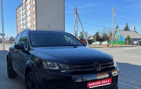 Volkswagen Touareg III, 2013 год, 2 890 000 рублей, 2 фотография