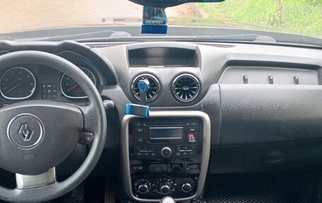 Renault Duster I рестайлинг, 2014 год, 900 000 рублей, 5 фотография