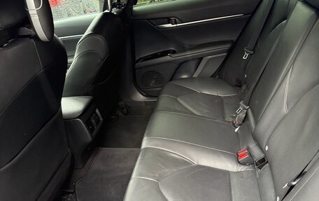 Toyota Camry, 2018 год, 2 720 000 рублей, 14 фотография