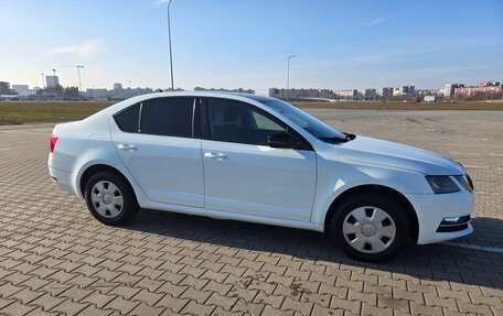 Skoda Octavia, 2020 год, 1 500 000 рублей, 7 фотография