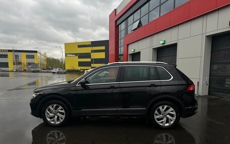 Volkswagen Tiguan II, 2021 год, 3 900 000 рублей, 8 фотография