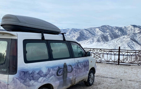 Toyota Town Ace III, 1998 год, 550 000 рублей, 2 фотография